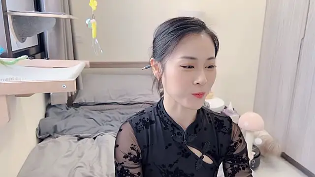 BabyOneDaily's cam snapshot