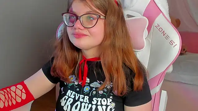 ChloeHalses's cam snapshot