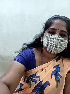 MaaliiiPonuTamil's cam snapshot