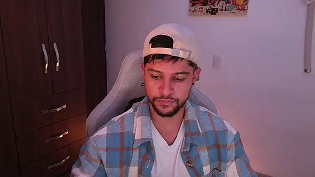 domsantiago_'s cam snapshot