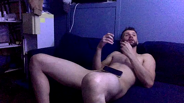 sexyhotstud12's cam snapshot