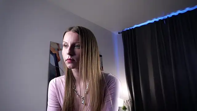 BlondellBolio's cam snapshot