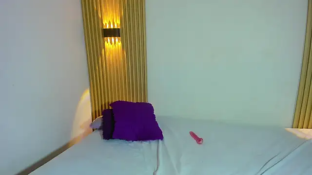 ZoeGrace5's cam snapshot