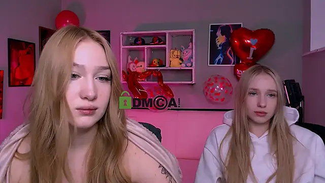 playful_sophie live sex cam