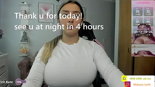 Melannyy_ live sex cam