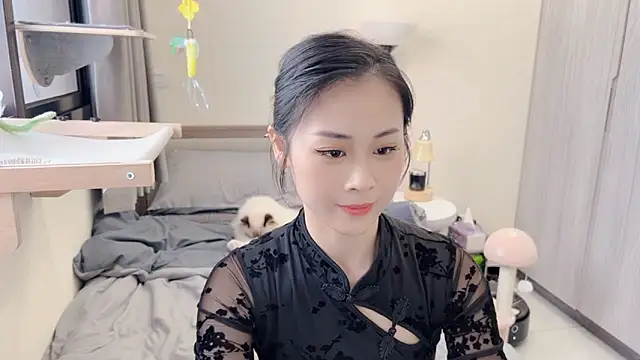 BabyOneDaily's cam snapshot