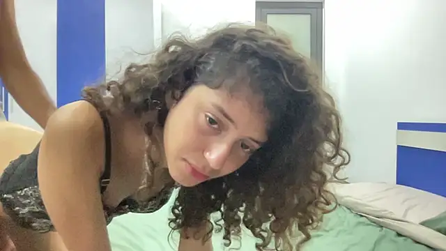 absoluthorrorfield live sex cam