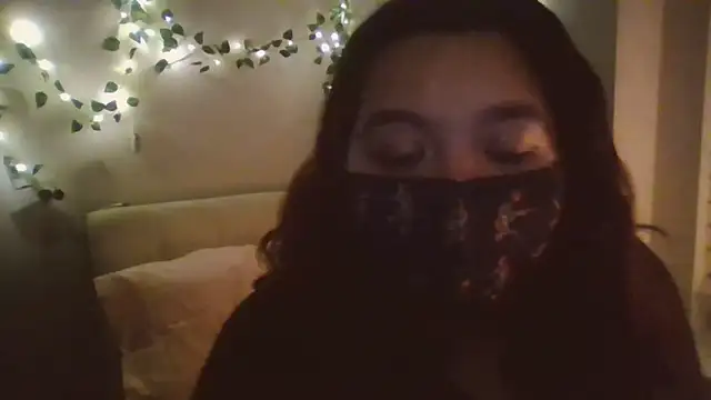 Lunablushh's cam snapshot