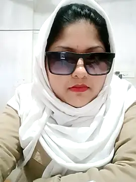 Nusrat-N's cam snapshot