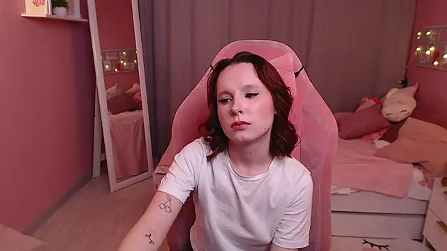 Haya_Harareet's cam snapshot