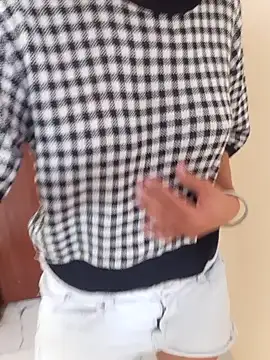 Anjali680's cam snapshot