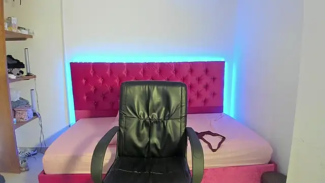 casca_kiss's cam snapshot