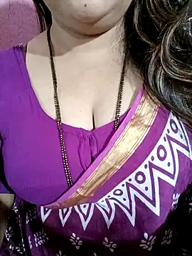 Beautyy38's cam snapshot