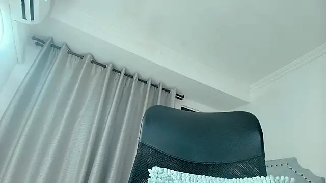 paulina_ponce's cam snapshot