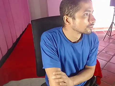 FerminGomez's cam snapshot