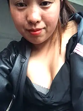 honeyyy110's cam snapshot