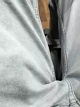 honeypani's cam snapshot