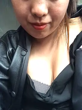 honeyyy110's cam snapshot