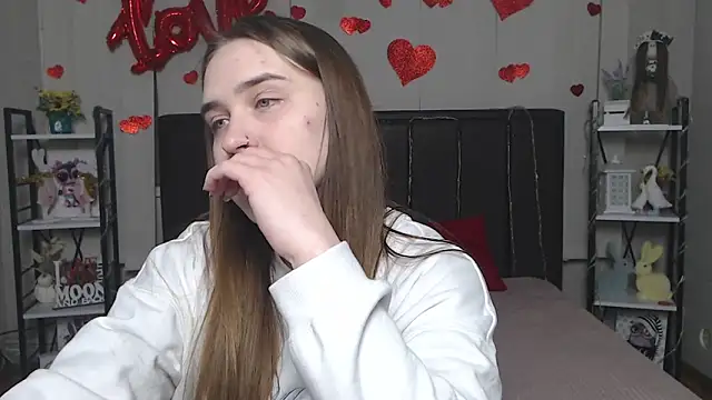 LauraHlot live sex cam