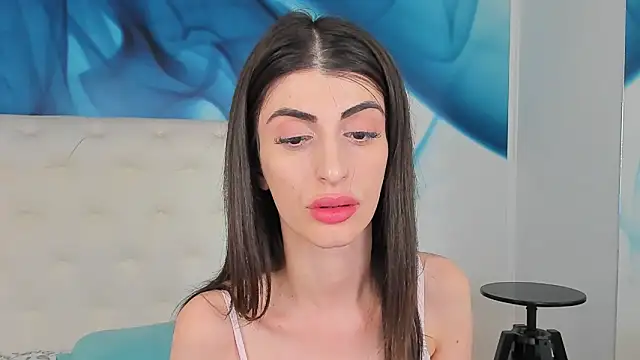 SkinnyDolly's cam snapshot