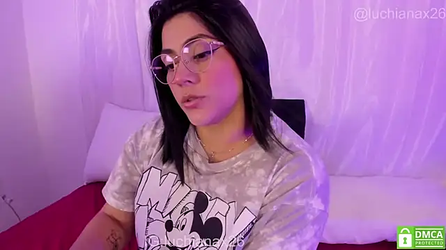 lucy26_'s cam snapshot