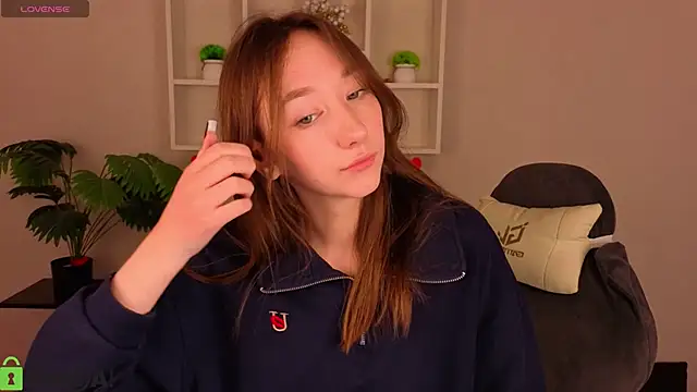 Miche1le_Allenne's cam snapshot