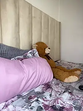 Nisha_102 live sex cam