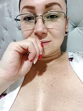 milly_sanchez live sex cam