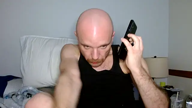 FrankieFuckMe live sex cam