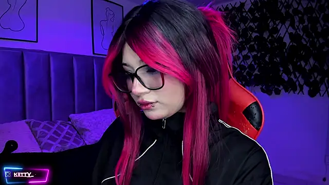 Kitty_Gang's cam snapshot