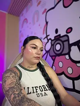 Megaan__More's cam snapshot