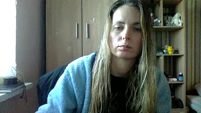 VikiLove765's cam snapshot