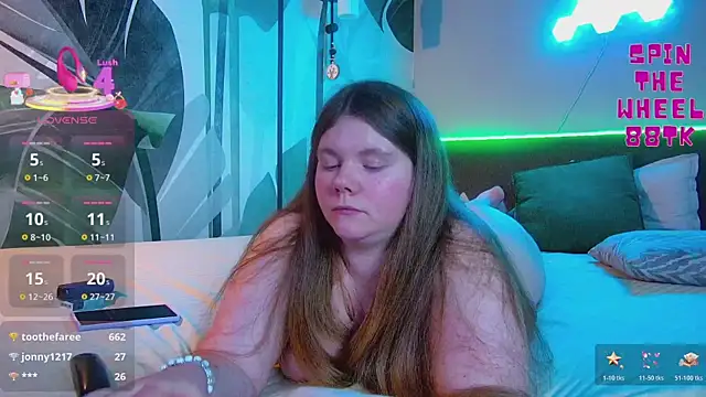 RubyValen live sex cam