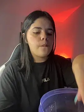 2Angela_'s cam snapshot