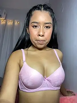 Katty_honey_'s cam snapshot