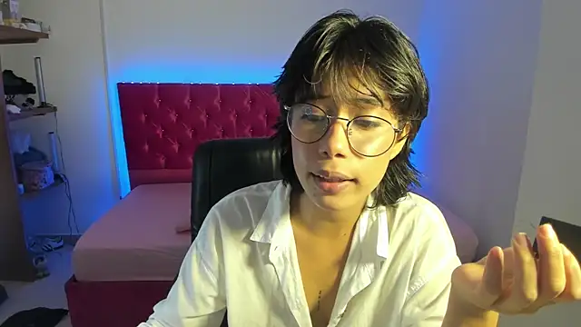 casca_kiss's cam snapshot