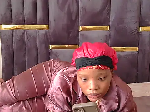 Young_Slut21's cam snapshot