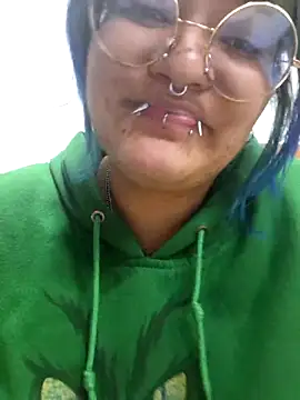 lucky-leah's cam snapshot