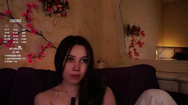 GillianDowdey's cam snapshot