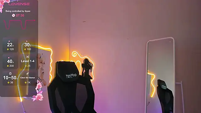 EmberVexen's cam snapshot