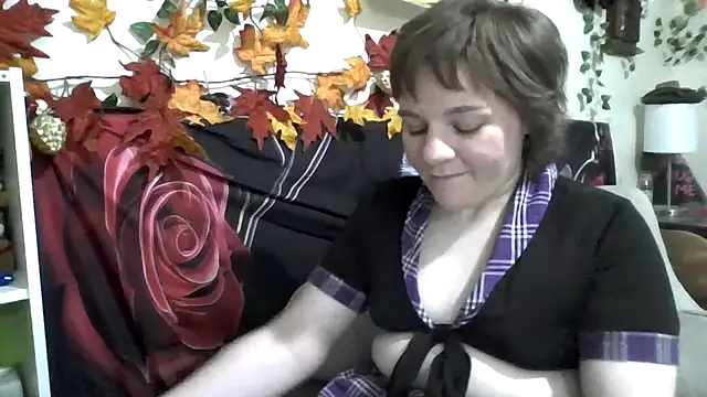 AverageRose's cam snapshot