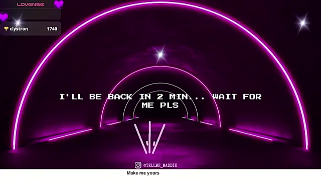 tellmemaddie live sex cam