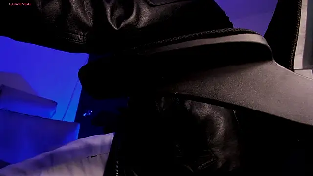 s_sven03 live sex cam