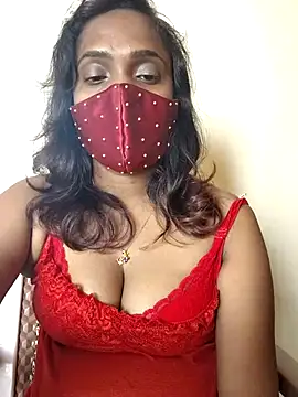 Queen-dhivya live sex cam