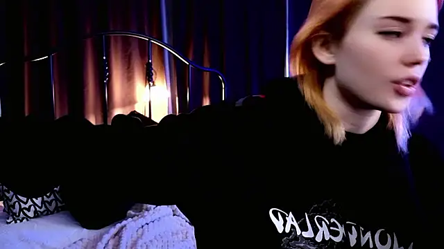 Kiara_Dream's cam snapshot