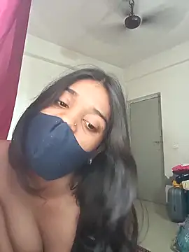 Zoya-Baby1 live sex cam