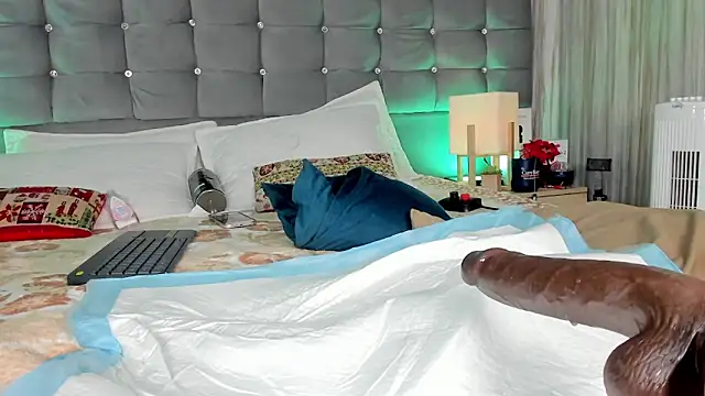 Poacahontasfg live sex cam