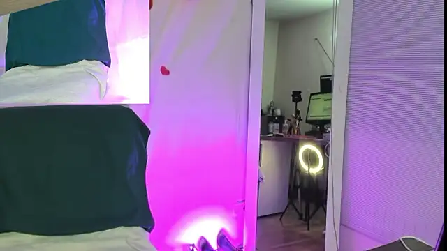 Nyomi_browm's cam snapshot