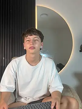 ARON_LUXX's cam snapshot