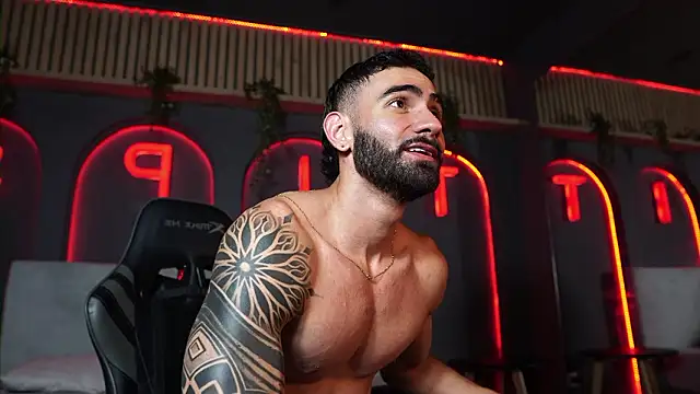 Austin_bolt's cam snapshot